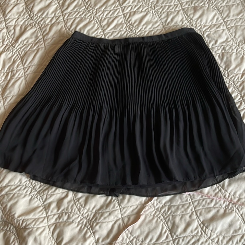 Victoria’s Secret black skirt